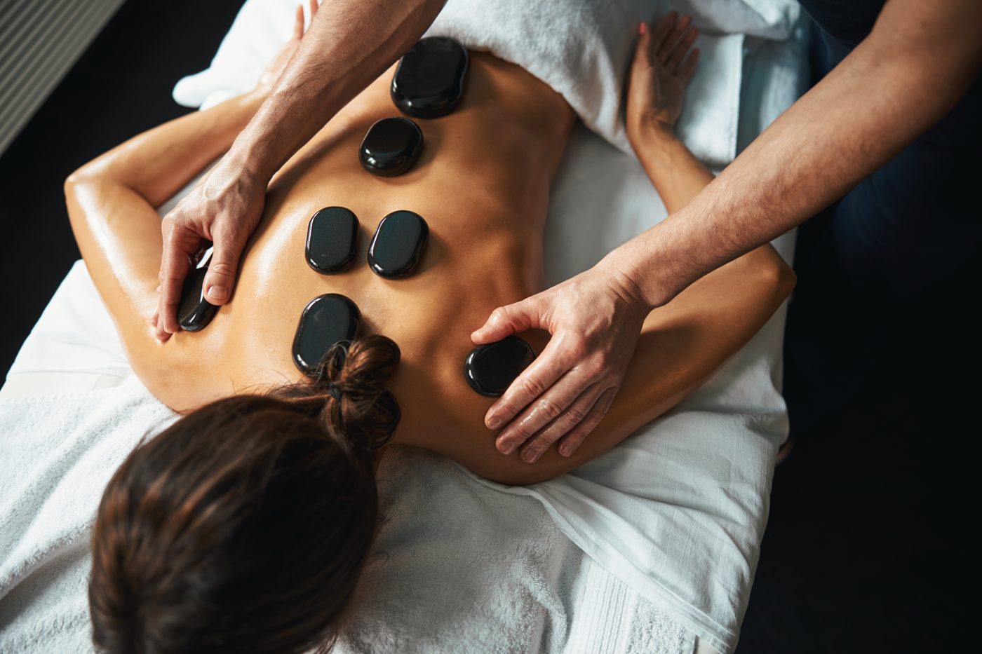 Hot stone relaxation massage in Ottawa