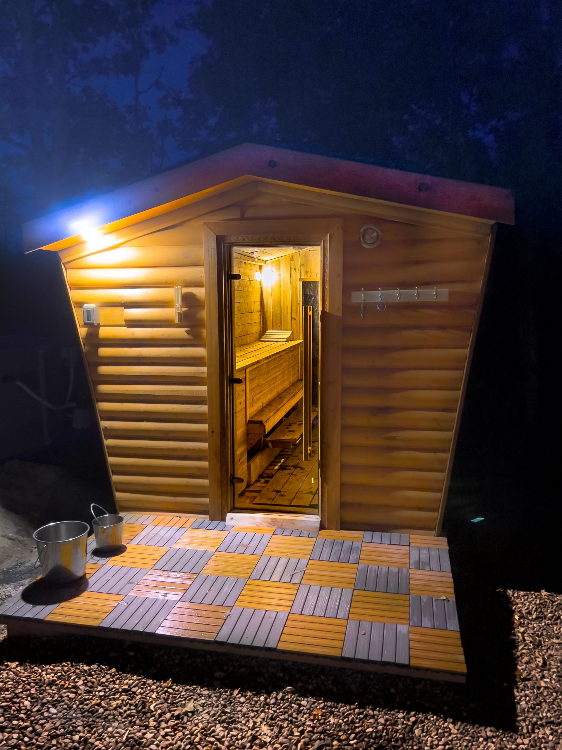 Rent a sauna near Ottawa